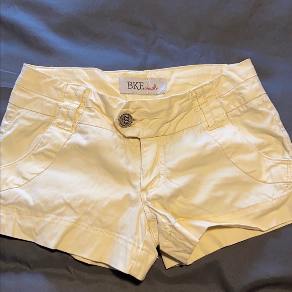 BKE Mollie Shorts—yellow
